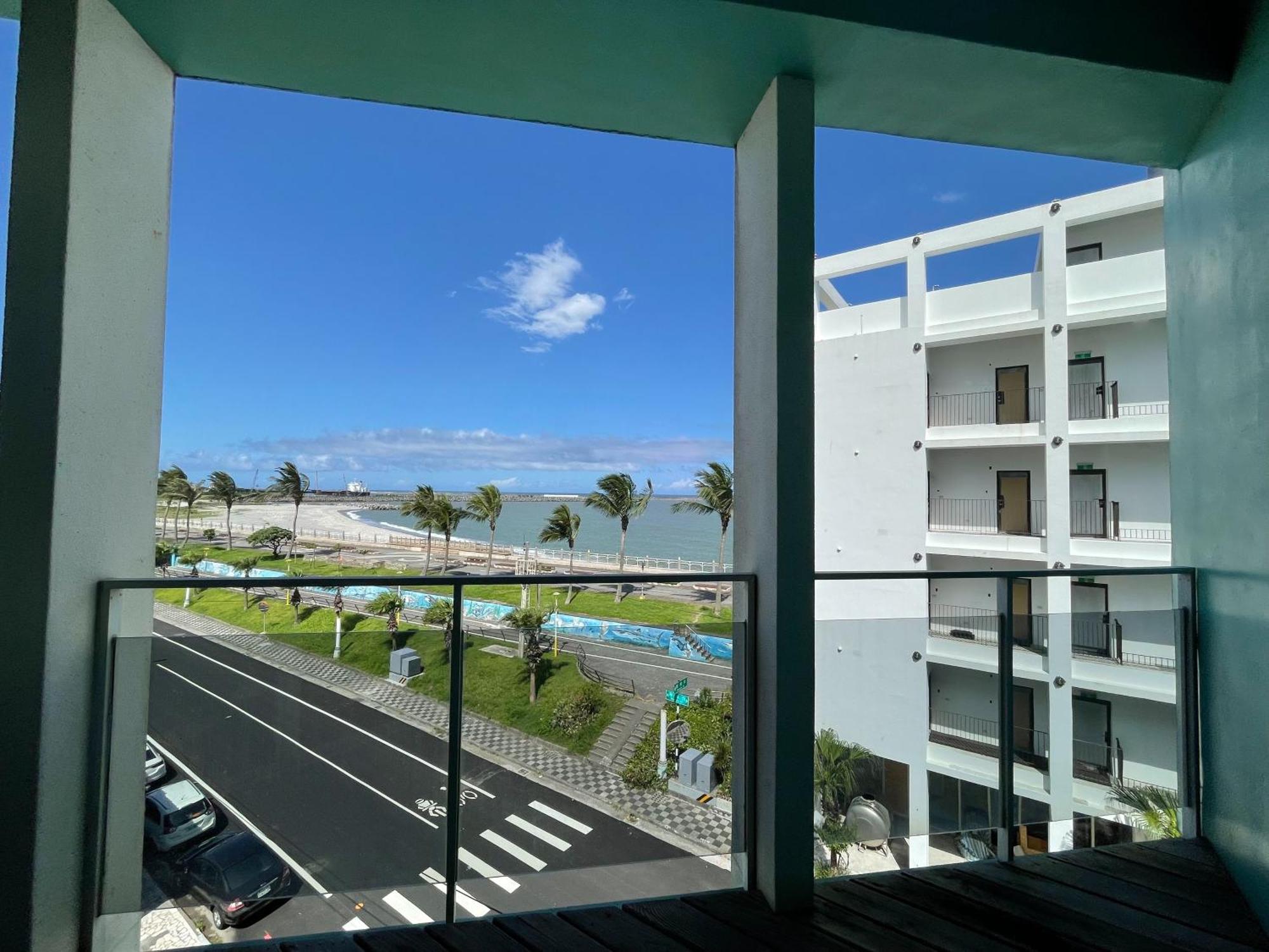 微藍海岸夜市電梯旅宿 Hualien City Exterior photo